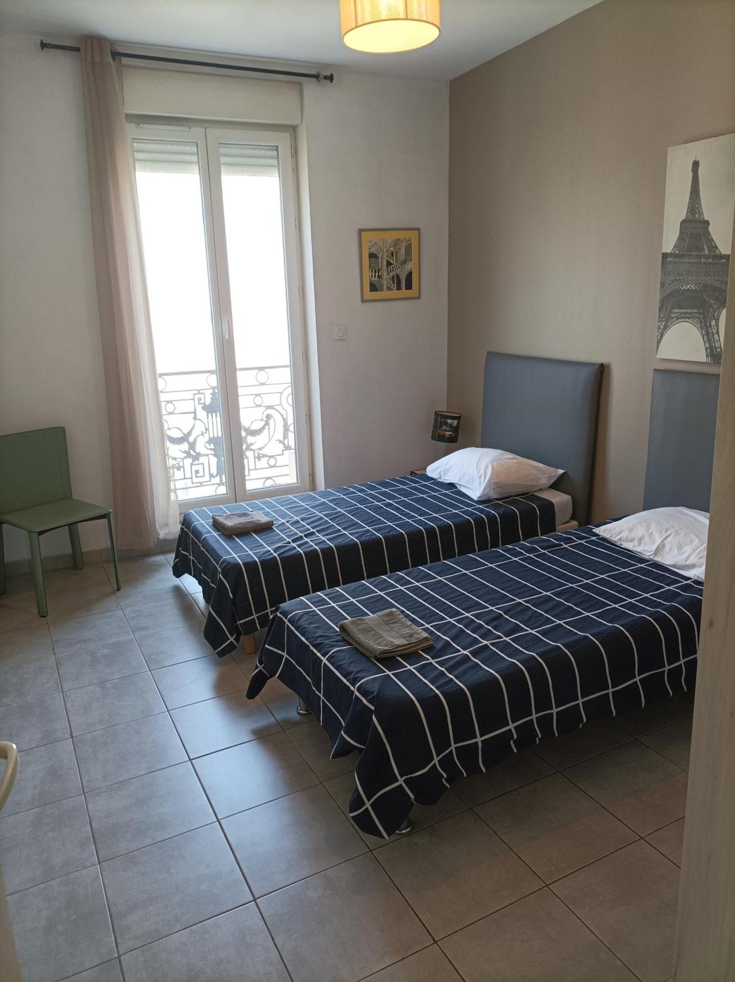 Saëns 4-T3 avec garage privé optionnel-Centre historique et plages à 16km ! Béziers Exterior foto