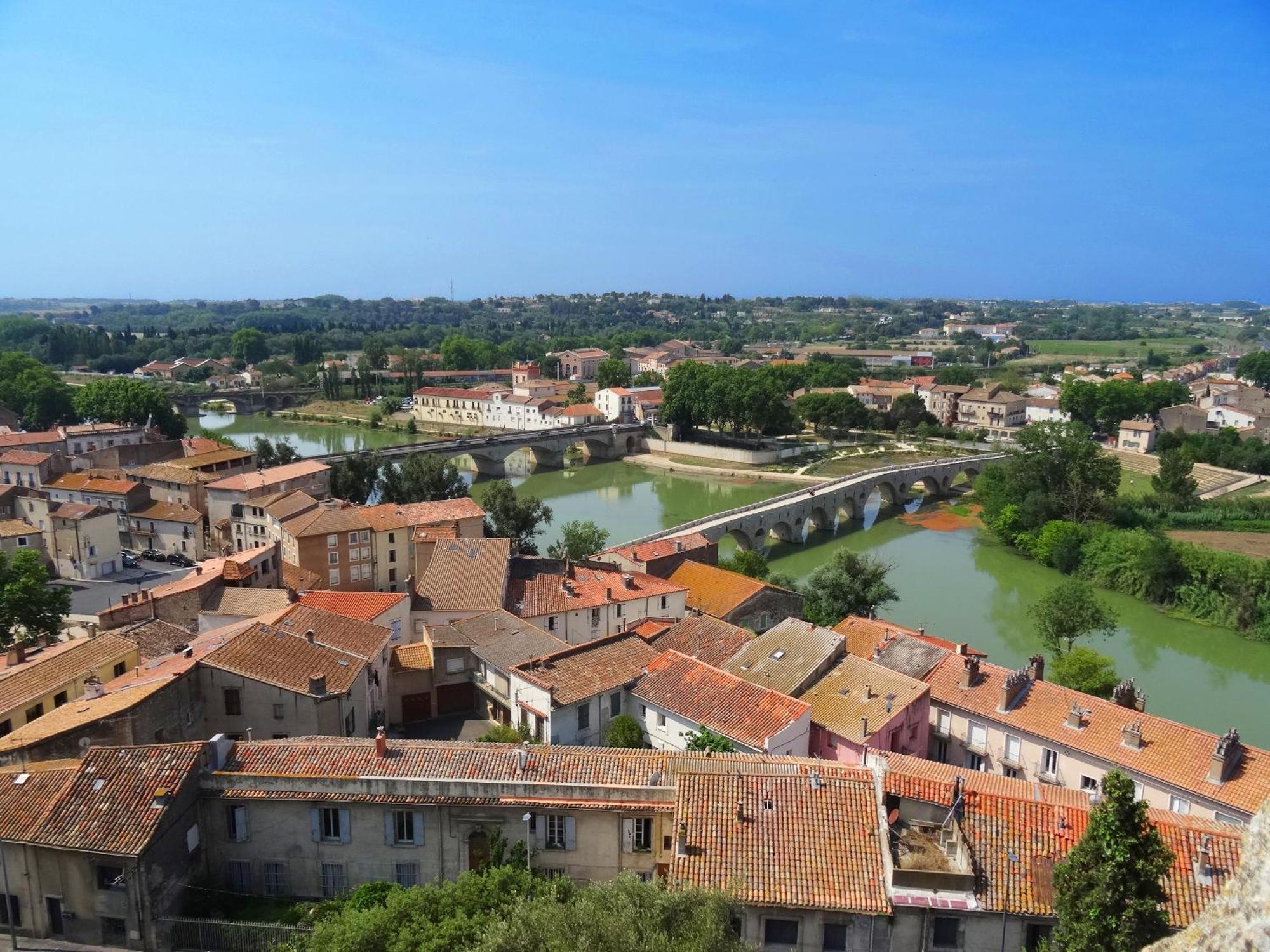 Saëns 4-T3 avec garage privé optionnel-Centre historique et plages à 16km ! Béziers Exterior foto