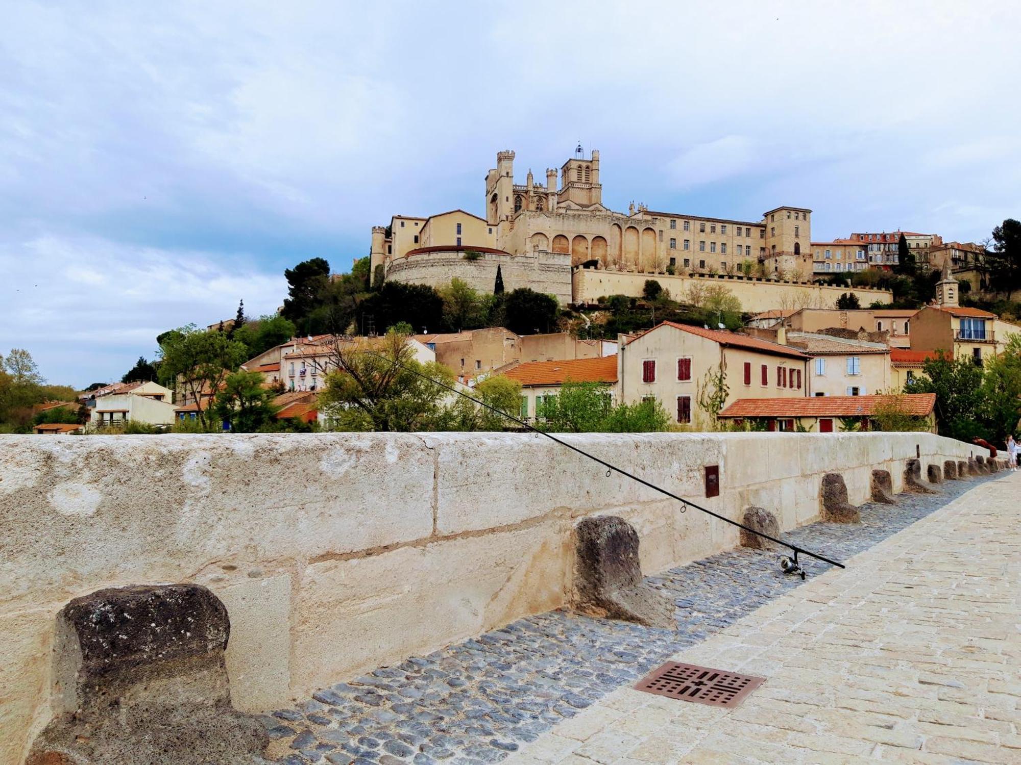 Saëns 4-T3 avec garage privé optionnel-Centre historique et plages à 16km ! Béziers Exterior foto